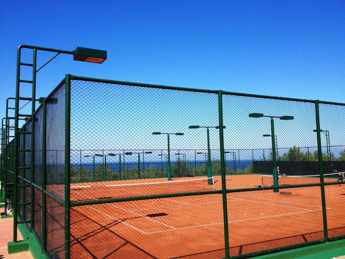 Korineum Golf & Beach Resort Agios Georgios  Buitenkant foto