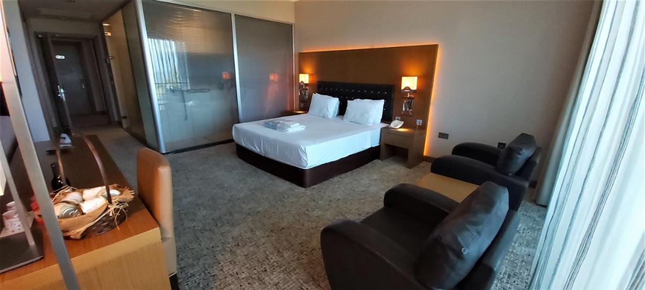 Korineum Golf & Beach Resort Agios Georgios  Buitenkant foto