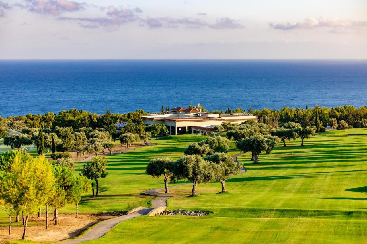 Korineum Golf & Beach Resort Agios Georgios  Buitenkant foto